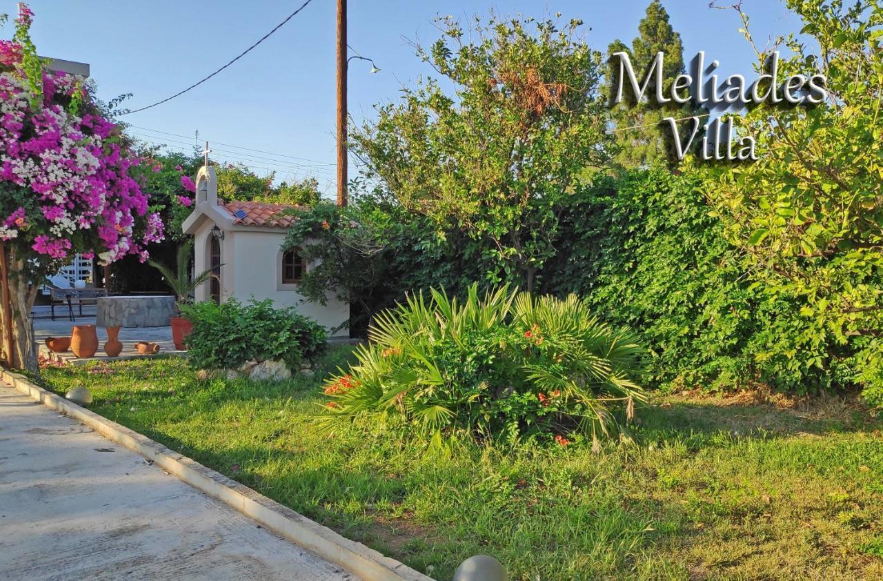 Meliades Villa Agioi Theodoroi Exterior photo